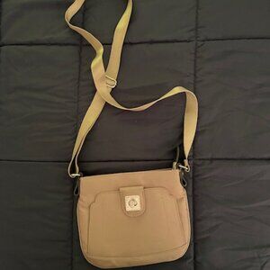 Baggallini mini crossbody purse